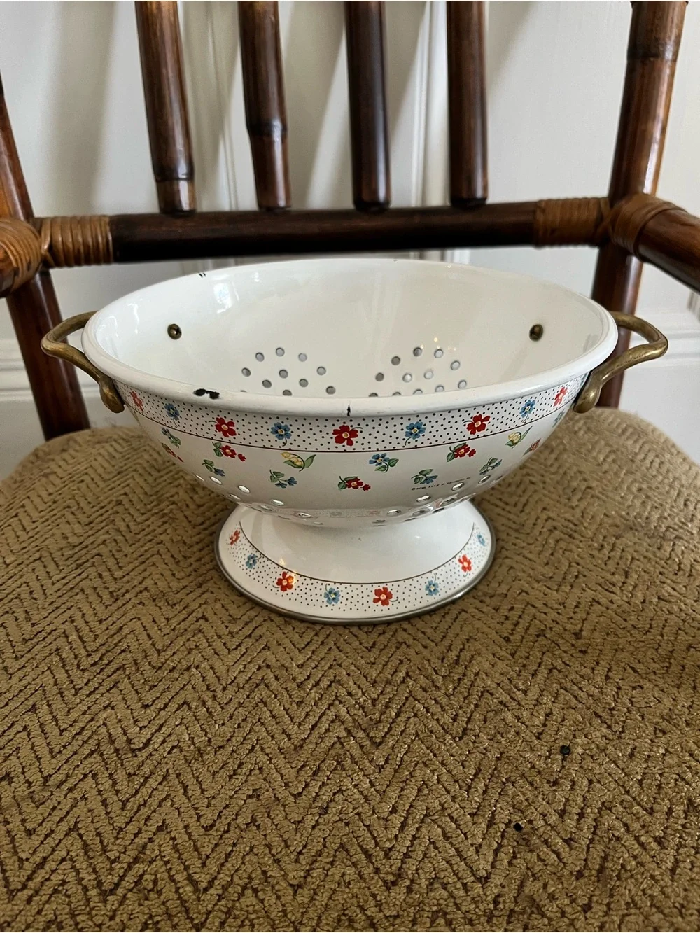 White Floral Enamel Pedestal Colander with Brass Handles